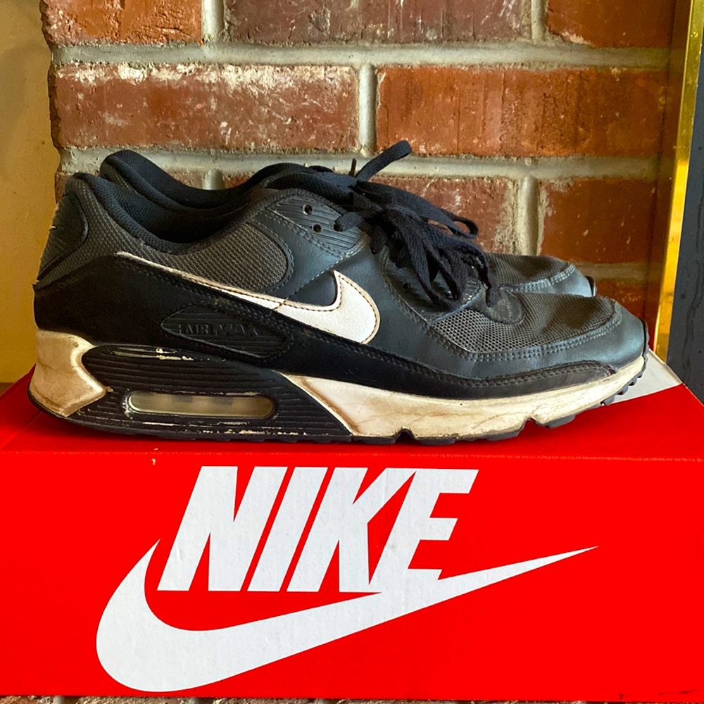 Air Max 90 size 14 in Men’s